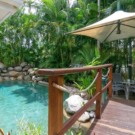 Seascape Holidays - Coral Apartments 포트 더글라스 외부 사진
