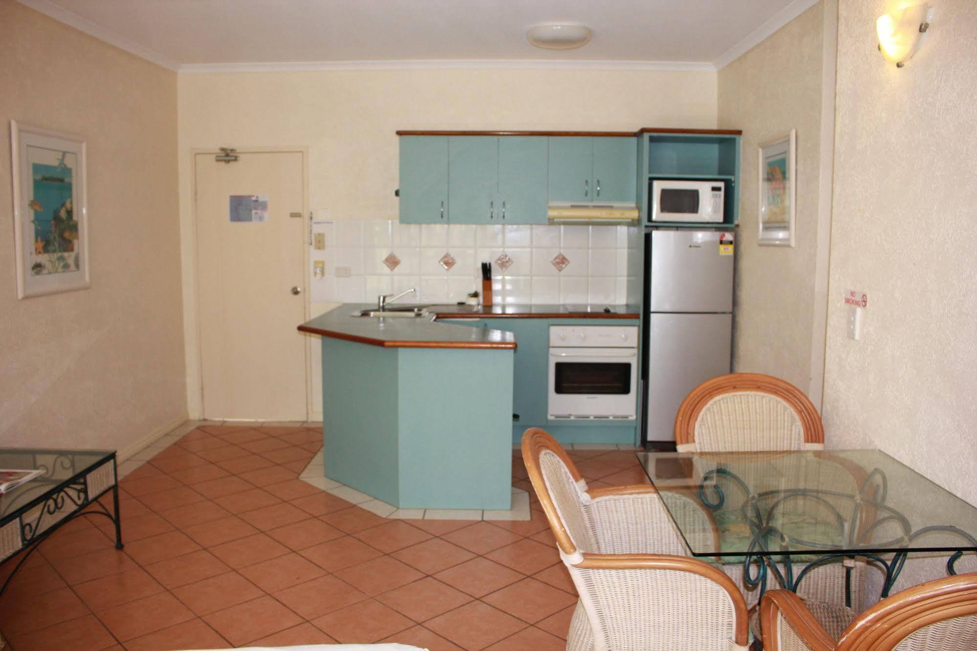 Seascape Holidays - Coral Apartments 포트 더글라스 외부 사진